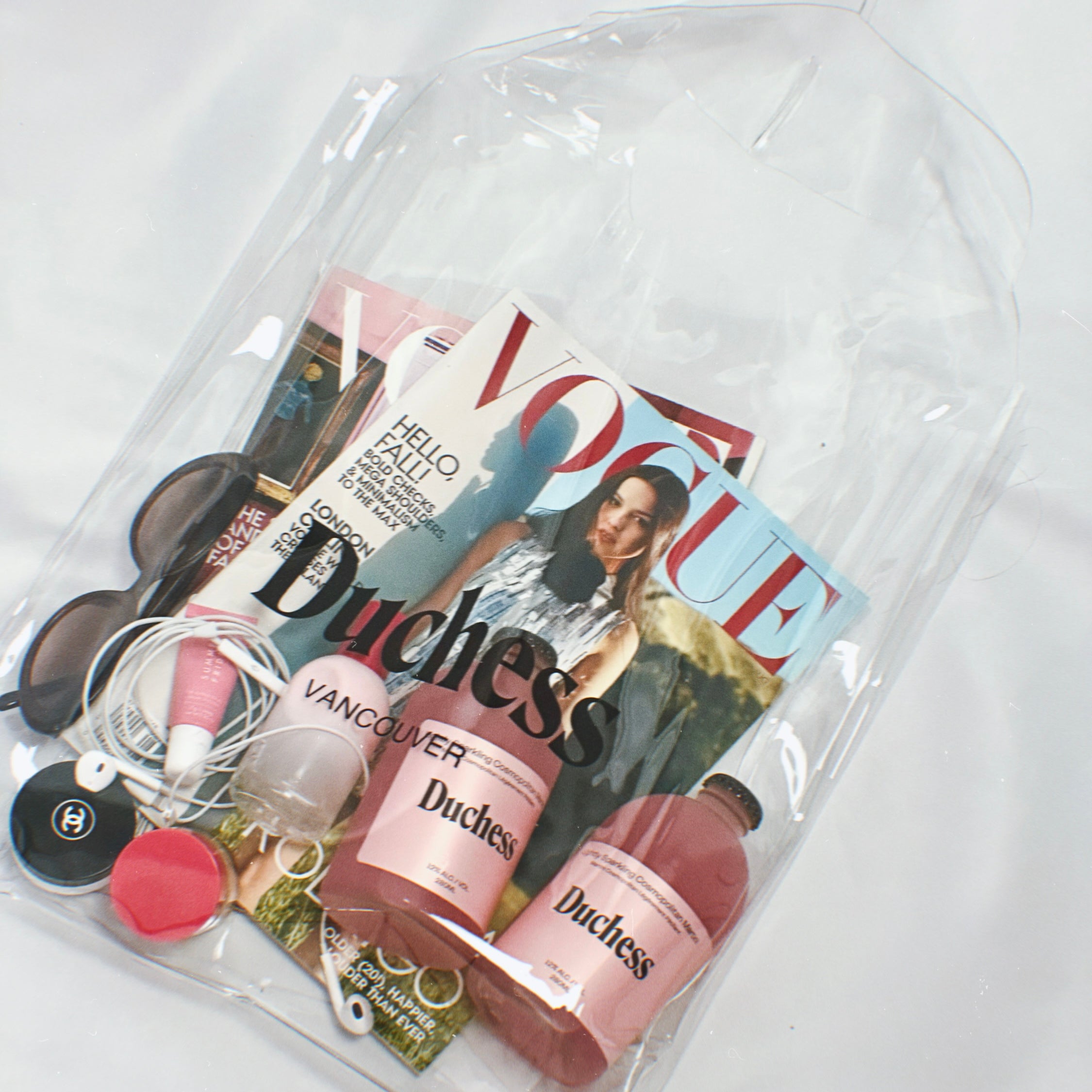 Duchess_Cosmo_in_jelly_bag_2.jpg